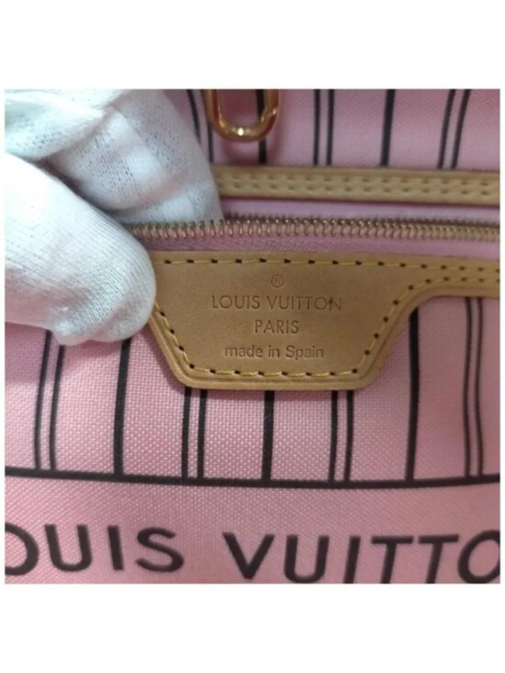 Authentic Louis Vuitton Neverfull MM Jungle Dots Limited Edition Shoulder Bag